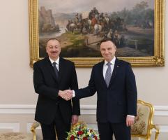 Azerbaijani, Polish presidents held one-on-one meeting