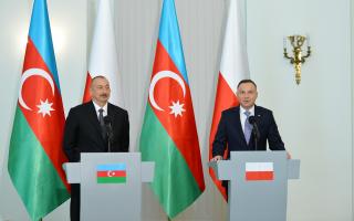 Azerbaijani, Polish presidents made press statements