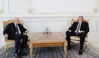 Ilham Aliyev accepted credentials of incoming Guatemalan ambassador