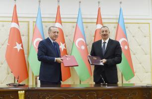 Azerbaijan, Turkey signed documents