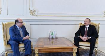 Ilham Aliyev received credentials of incoming Chilean ambassador