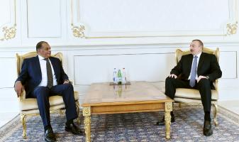 Ilham Aliyev received credentials of incoming Egyptian ambassador