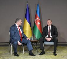 Ilham Aliyev met with Ukrainian President Petro Poroshenko in Eskisehir