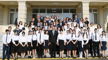 Ilham Aliyev inaugurated secondary school No 28 in Mashtagha