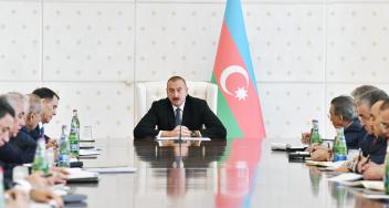 Ilham Aliyev chaired meeting of Cabinet of Ministers on results of socio-economic development in nine months of 2018 and future objectives