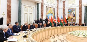 Azerbaijani, Belarus presidents held expanded meeting