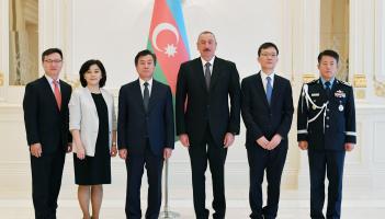 Ильхам Алиев принял верительные грамоты новоназначенного посла Республики Корея в Азербайджане