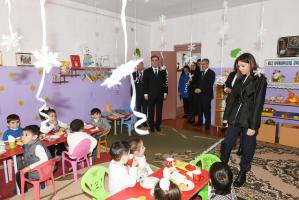 Первый вице-президент Мехрибан Алиева побывала в яслях-детском саду номер 32 в Гяндже