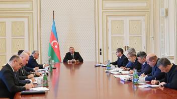 Ilham Aliyev chairs meeting on socio-economic area