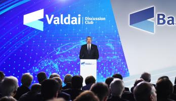 İlham Əliyev Soçidə “Valday” Beynəlxalq Diskussiya Klubunun XVI illik iclasının plenar sessiyasında iştirak edib