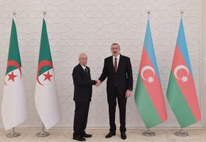 Ilham Aliyev met with President of Algeria Abdelkader Bensalah