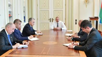 Ilham Aliyev received newly appointed heads of Shirvan City, Zardab, Surakhani, Yasamal, Khatai District Executive Authorities