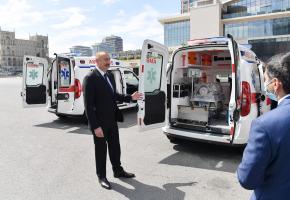Ilham Aliyev viewed new ambulances delivered to Azerbaijan