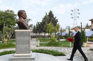 Ильхам Алиев принял участие в открытии парка имени Муртузы Мухтарова