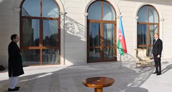 Ilham Aliyev received credentials of incoming Ambassador of Pakistan