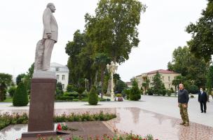 Ilham Aliyev arrived in Barda district for visit