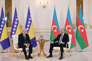 Ilham Aliyev met with Member of Presidency of Bosnia and Herzegovina Sefik Dzaferovic