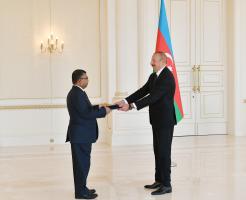 Ilham Aliyev received credentials of incoming Bangladeshi Ambassador