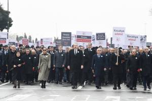 В Баку прошло всенародное шествие в связи с 30-й годовщиной Ходжалинского геноцида