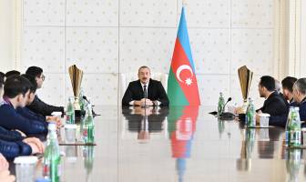 Ilham Aliyev received members of Azerbaijani national team participating in European Wrestling Championships in Hungary