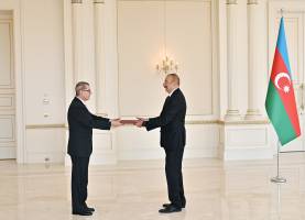 Ilham Aliyev received credentials of incoming ambassador of Austria