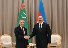 Состоялась встреча Ильхама Алиева с председателем Халк Маслахаты Парламента Туркменистана Гурбангулы Бердымухамедовым