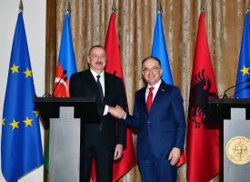 Президенты Азербайджана и Албании выступили с заявлениями для печати