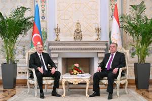 Состоялась встреча Ильхама Алиева с Президентом Таджикистана Эмомали Рахмоном один на один