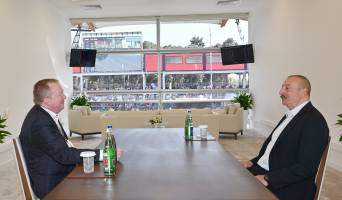 Ilham Aliyev received Executive Vice President of Boeing Company