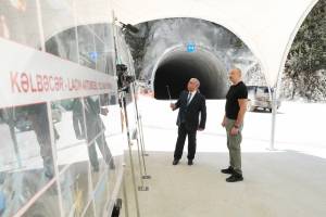 Ilham Aliyev examined tunnels built on Toghanali-Kalbajar-Istisu highway and works done on Kalbajar-Lachin highway