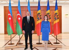 Kişineuda İlham Əliyevin Moldova Prezidenti Maya Sandu ilə görüşü olub