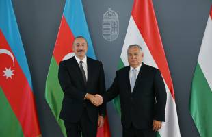 Ilham Aliyev met with Prime Minister of Hungary Viktor Orban in Budapest