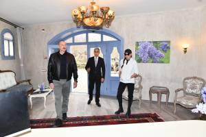 Ильхам Алиев и первая леди Мехрибан Алиева приняли участие в открытии отеля Yasəmən в Шуше