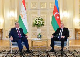 İlham Əliyev Tacikistan Prezidenti Emoməli Rəhmon ilə görüşüb