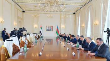 Presidents of Azerbaijan and United Arab Emirates held expanded meeting