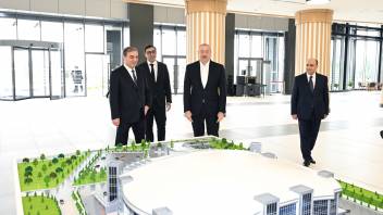 Ильхам Алиев принял участие в открытии Гянджинского дворца спорта
