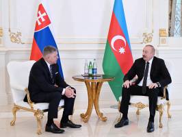 Состоялась встреча Ильхама Алиева с премьер-министром Словакии один на один