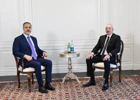 Ильхам Алиев принял министра иностранных дел Турции Хакана Фидана