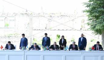 В Шуше состоялась церемония подписания Карабахской декларации Саммита Организации тюркских государств