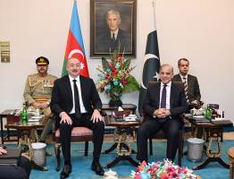 Ilham Aliyev held meeting with Prime Minister of Pakistan Muhammad Shehbaz Sharif in limited format in Islamabad