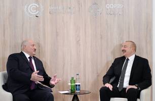 İlham Əliyev Belarus Prezidenti ilə görüşüb