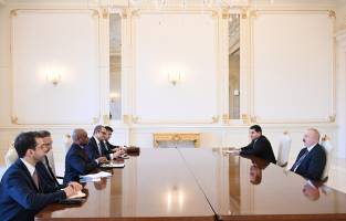 Ilham Aliyev received Secretary-General of D-8 Organization for Economic Cooperation