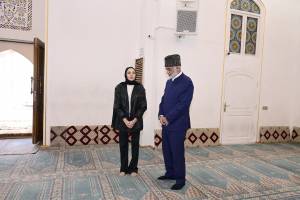 First Vice-President Mehriban Aliyeva visited Shah Abbas and Huseyniyye mosques in Ganja