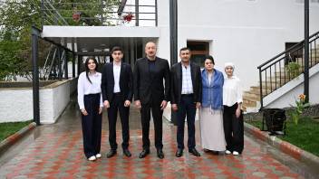 İlham Əliyev Xocavənd rayonunun Hadrut qəsəbəsində olub