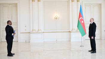 İlham Əliyev Esvatininin Azərbaycanda yeni  təyin olunmuş səfirini qəbul edib