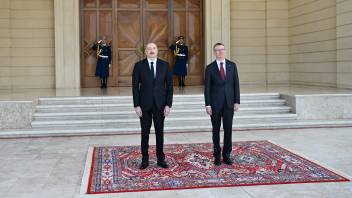 Latviya Prezidentinin rəsmi qarşılanma mərasimi olub