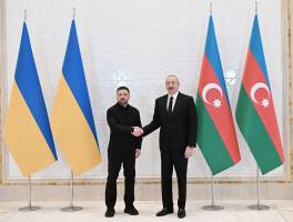 Ilham Aliyev held one-on-one and expanded meetings with President of Ukraine in Gabala