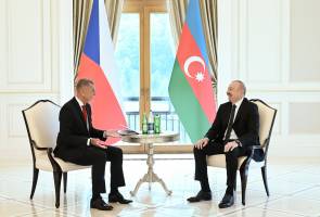 Ilham Aliyev held one-on-one meeting with Prime Minister of the Czech Republic in Gabala