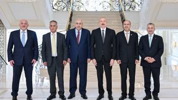 İlham Əliyev İordaniya Haşimilər Krallığı Nümayəndələr Palatasının nümayəndə heyətini qəbul edib