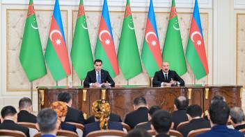 Azərbaycan və Türkmənistan prezidentləri mətbuata bəyanatlarla çıxış ediblər